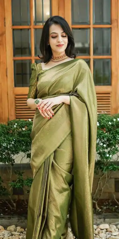 KP 4074 Mehndi Color Lichi Silk Jacquard Work On All Over Saree Casual, Wedding, Festive, Events . Expected Delivery  4-6 Working Days @1399/- only                                                                                                                                           | Designer Sarees, Embroidered Sarees, Sarees, Bollywood Sarees, Creative Sarees, Ethnic Saree, Modern Digital sarees, Party Wear Sarees