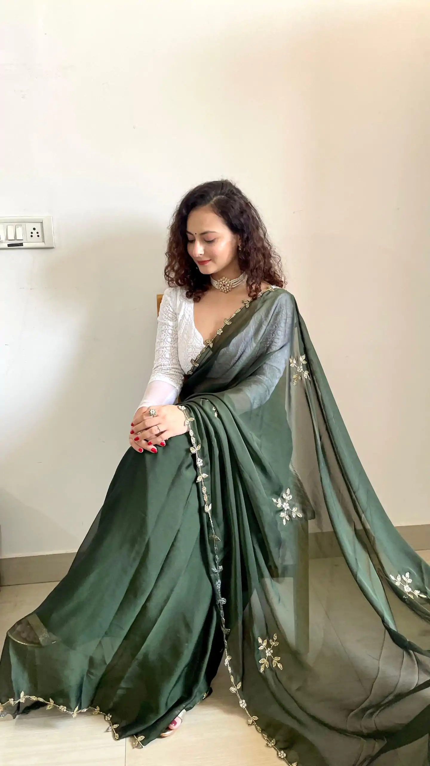  AC Resham Green Color Rangoli Silk Handwork Cutwork Pearl Saree Casual, Wedding, Festive, Events . Expected Delivery  4-6 Working Days @1999/- only                                                                                                                                             | Designer Sarees, Embroidered Sarees, Sarees, Bollywood Sarees, Creative Sarees, Ethnic Saree, Modern Digital sarees, Party Wear Sarees