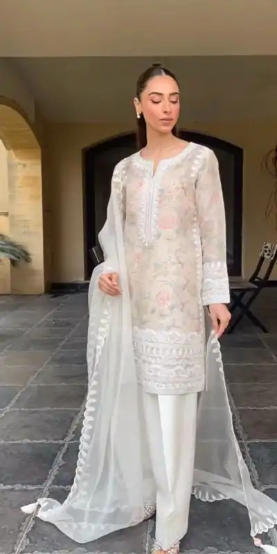 LG 1932 White Color Tobi Organza Printed With Embroidery Salwar Suit Casual, Wedding, Festive, Events . Expected Delivery  4-6 Working Days @2049/- only      | Casual Suits, Jump Suits, Salwar suit, Creative suits, Designer Suits, Palazzo Suits, Party Wear Suits, Patiala Suits, Straight Suits