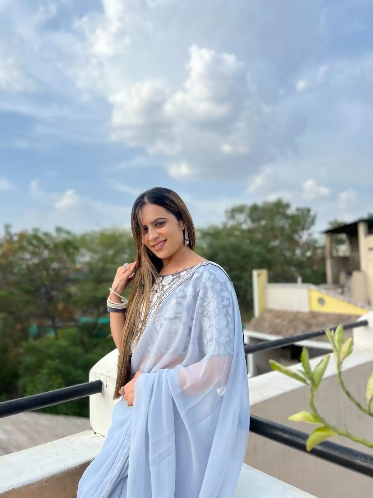 JR 572 Light Purple Color Georgette Embroidery Work Lace Saree Casual, Wedding, Festive, Events . Expected Delivery  4-6 Working Days @1549/- only                                                                                                                                             | Designer Sarees, Embroidered Sarees, Sarees, Bollywood Sarees, Creative Sarees, Ethnic Saree, Modern Digital sarees, Party Wear Sarees