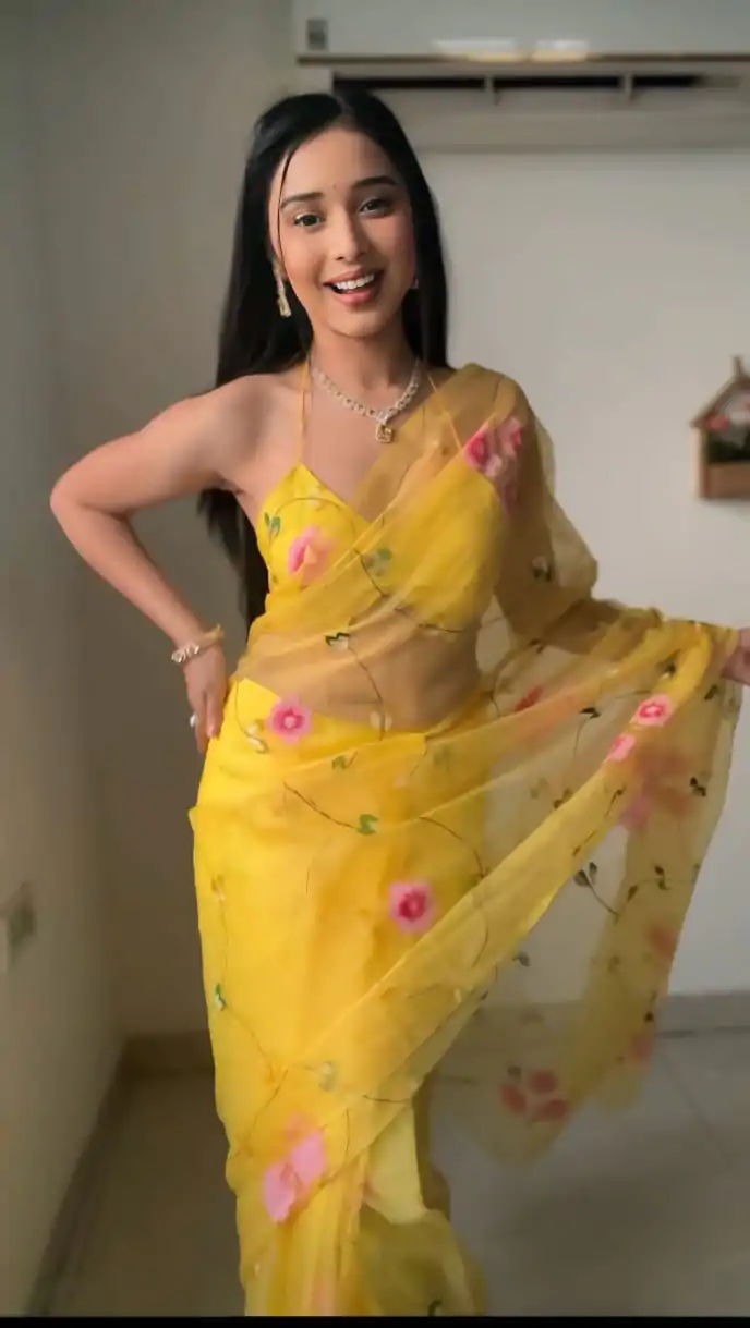 SC 236 Yellow Color Soft Organza Silk Ready To Wear Saree Casual, Wedding, Festive, Events . Expected Delivery  4-6 Working Days @1549/- only                                                                                                                                             | Designer Sarees, Embroidered Sarees, Sarees, Bollywood Sarees, Creative Sarees, Ethnic Saree, Modern Digital sarees, Party Wear Sarees