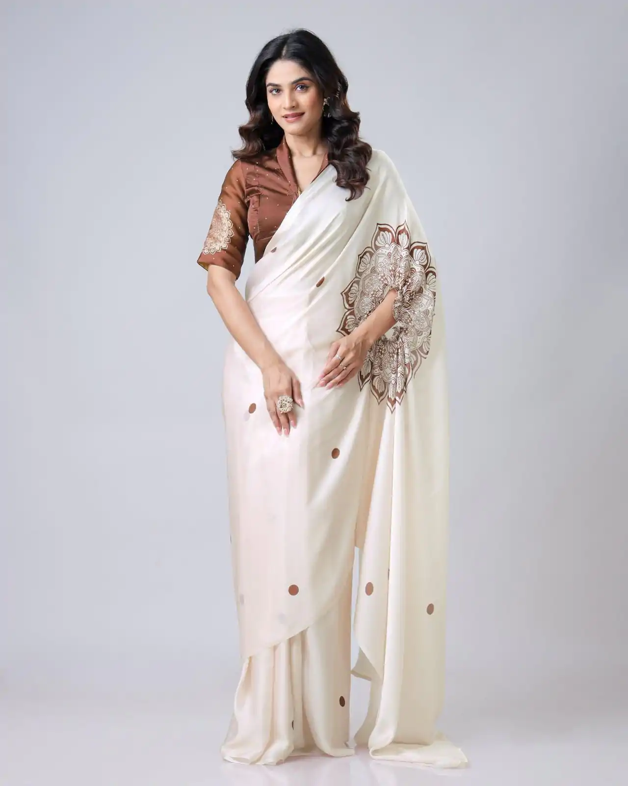 ST 1102B Cream Color Japan Satin Digital Print Work Saree Casual, Wedding, Festive, Events . Expected Delivery  4-6 Working Days @1849/- only      | Designer Sarees, Embroidered Sarees, Sarees, Bollywood Sarees, Creative Sarees, Ethnic Saree, Modern Digital sarees, Party Wear Sarees