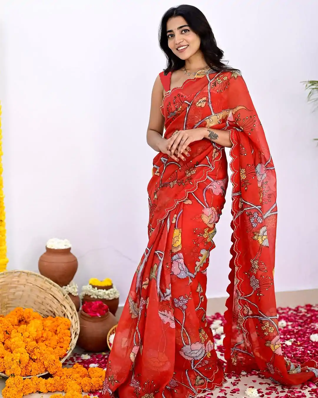 BT 415 Red  Color Vichitra Silk Digital Prints Mirror Sequence Work Saree Casual, Wedding, Festive, Events . Expected Delivery  4-6 Working Days @1549/- only                                                                                                                                             | Designer Sarees, Embroidered Sarees, Sarees, Bollywood Sarees, Creative Sarees, Ethnic Saree, Modern Digital sarees, Party Wear Sarees