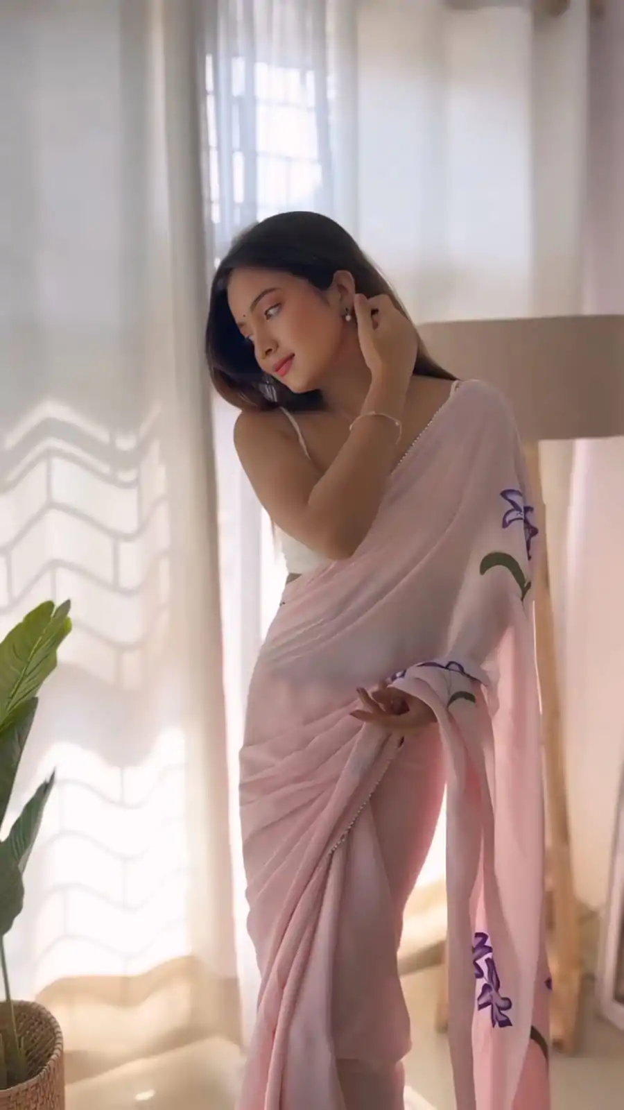 SC 408 Pink Color Pure Soft Georgette Silk Pari Work Saree Casual, Wedding, Festive, Events . Expected Delivery  4-6 Working Days @1599/- only                                                                                                                                           | Designer Sarees, Embroidered Sarees, Sarees, Bollywood Sarees, Creative Sarees, Ethnic Saree, Modern Digital sarees, Party Wear Sarees