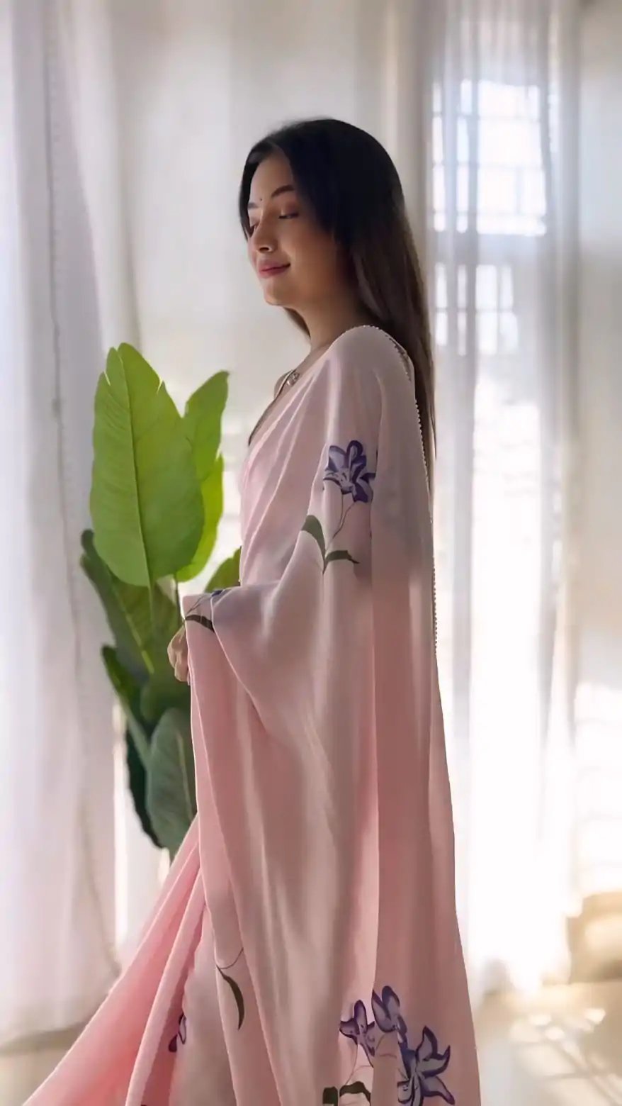 SC 408 Pink Color Pure Soft Georgette Silk Pari Work Saree Casual, Wedding, Festive, Events . Expected Delivery  4-6 Working Days @1599/- only                                                                                                                                           | Designer Sarees, Embroidered Sarees, Sarees, Bollywood Sarees, Creative Sarees, Ethnic Saree, Modern Digital sarees, Party Wear Sarees