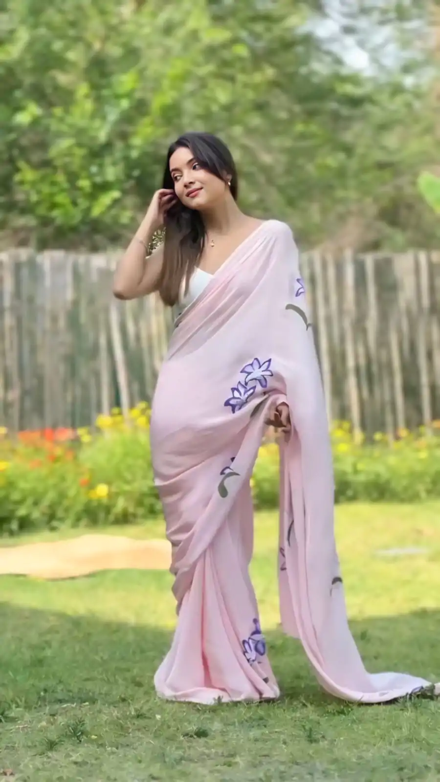 SC 408 Pink Color Pure Soft Georgette Silk Pari Work Saree Casual, Wedding, Festive, Events . Expected Delivery  4-6 Working Days @1599/- only                                                                                                                                           | Designer Sarees, Embroidered Sarees, Sarees, Bollywood Sarees, Creative Sarees, Ethnic Saree, Modern Digital sarees, Party Wear Sarees