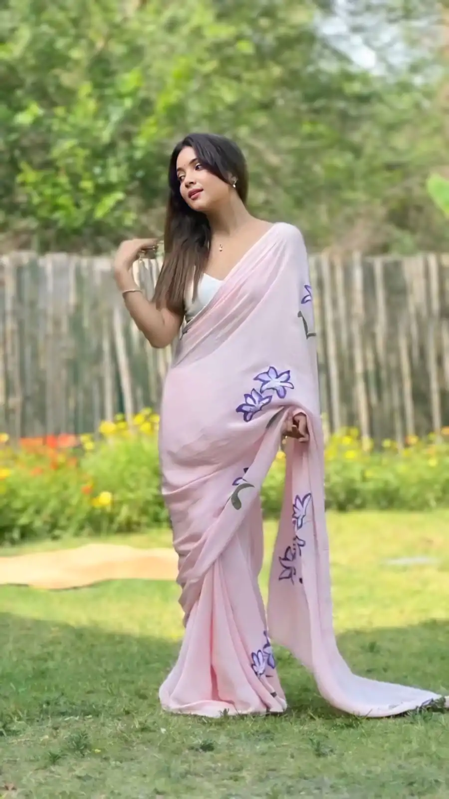 SC 408 Pink Color Pure Soft Georgette Silk Pari Work Saree Casual, Wedding, Festive, Events . Expected Delivery  4-6 Working Days @1599/- only                                                                                                                                           | Designer Sarees, Embroidered Sarees, Sarees, Bollywood Sarees, Creative Sarees, Ethnic Saree, Modern Digital sarees, Party Wear Sarees