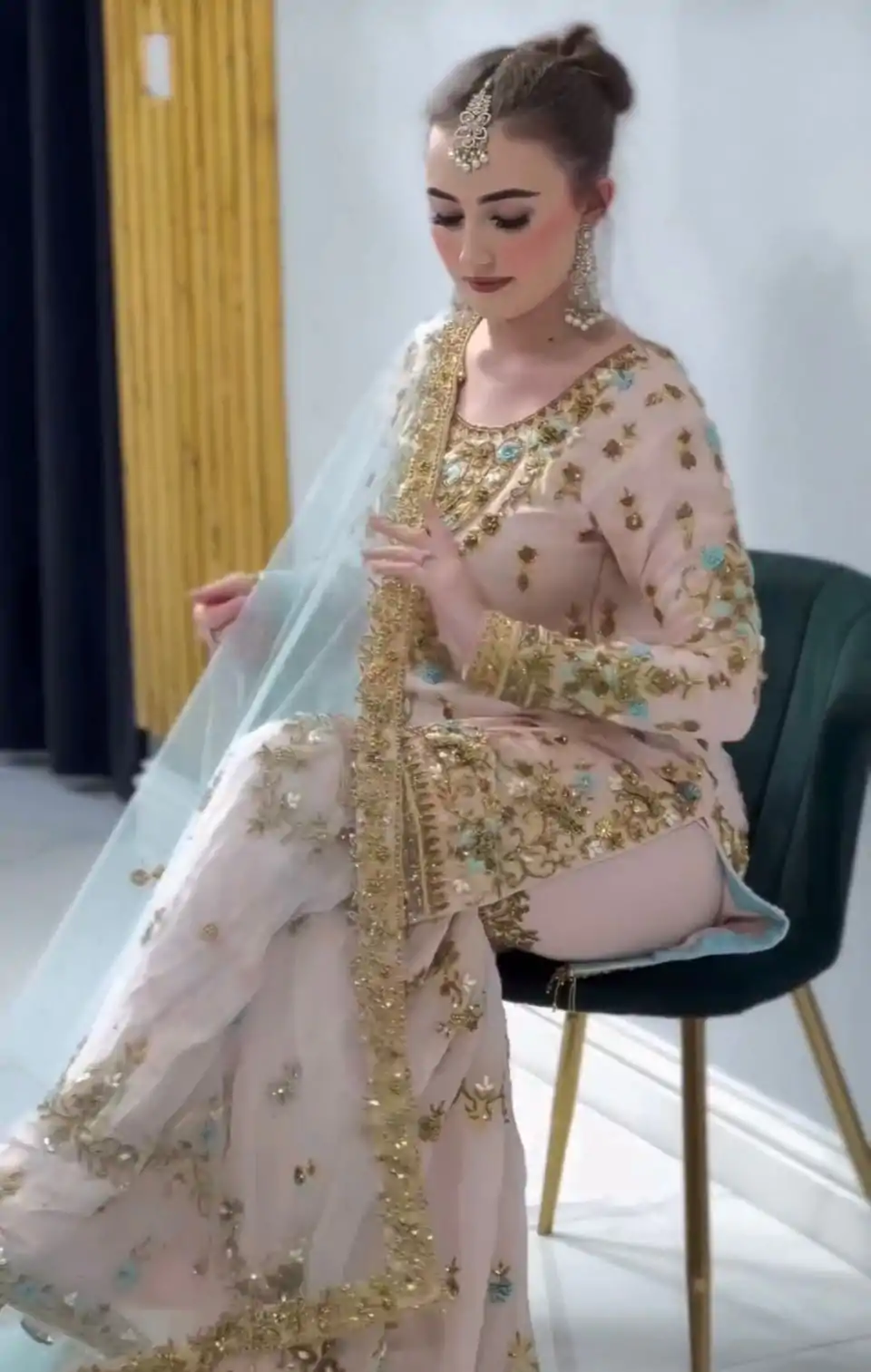 VLM 170 Baby Pink color Foix Georgette Embroidery Salwar Suit Casual, Wedding, Party, Festive, Events . Expected Delivery 4-6 Working Days @2199/- | Casual Suits, Jump Suits, Salwar suit, Creative suits, Designer Suits, Palazzo Suits, Party Wear Suits, Patiala Suits, Straight Suits