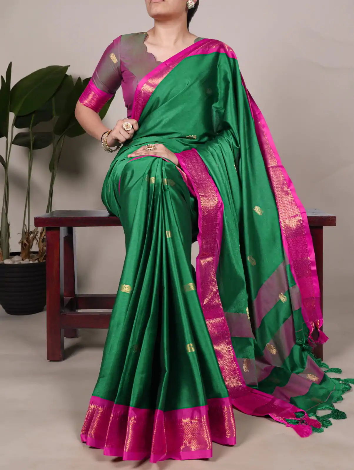 YNF 7406 Green Color Cotton Silk Weaving Work Paithani Concept Saree Casual, Wedding, Festive, Events . Expected Delivery  4-6 Working Days @1449/- only                                                                                | Designer Sarees, Embroidered Sarees, Sarees, Bollywood Sarees, Creative Sarees, Ethnic Saree, Modern Digital sarees, Party Wear Sarees