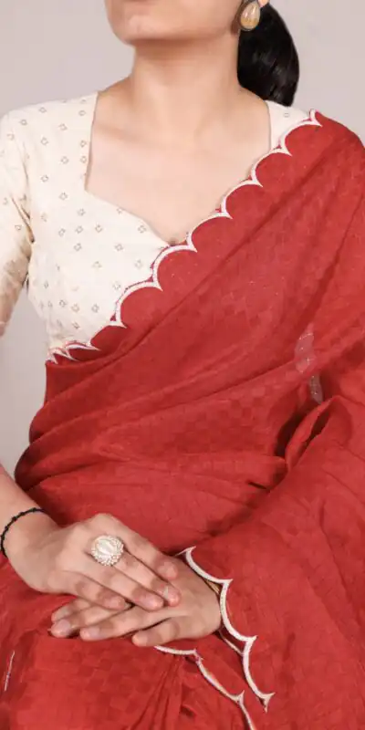 YNF 7105 Red Color Gadhawal Chex Arca Work Saree Casual, Wedding, Festive, Events . Expected Delivery  4-6 Working Days @1599/- only                                                                                | Designer Sarees, Embroidered Sarees, Sarees, Bollywood Sarees, Creative Sarees, Ethnic Saree, Modern Digital sarees, Party Wear Sarees