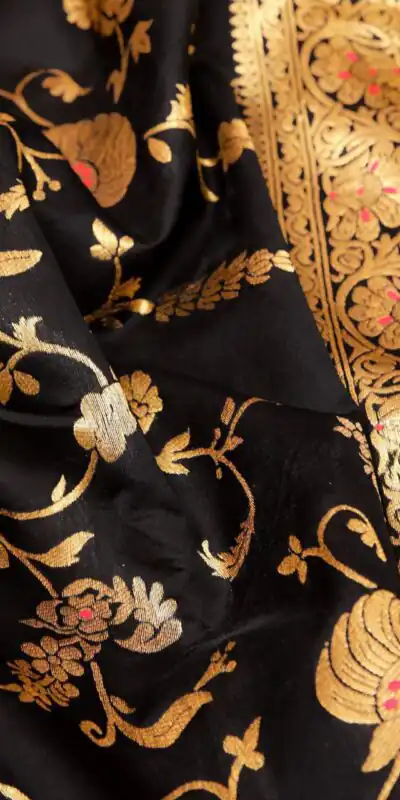 KP 1029 Black Soft Banarsari Silk Saree Perfect for Wedding, Party, Lohri, Eid, Reception – . Available at ₹1549 only. Delivery 4-6 Working | Designer Sarees, Embroidered Sarees, Sarees, Bollywood Sarees, Creative Sarees, Ethnic Saree, Modern Digital sarees, Party Wear Sarees