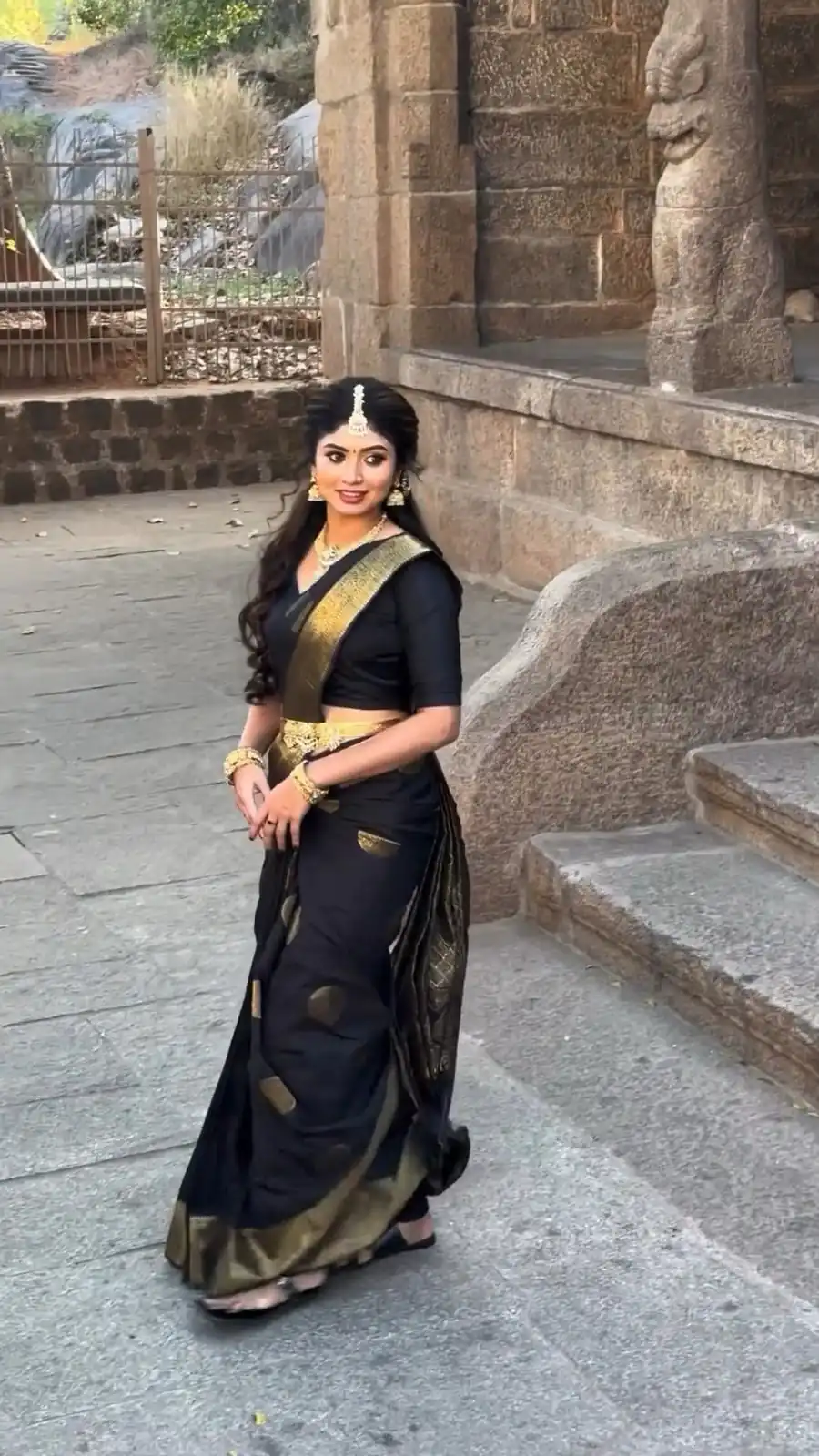 KP 5095 Butti Black Color Jacquard With Designer Work All Over Saree . Exclusive Offer ₹1344. Delivery 4-6 Working Days. Shop now. | Designer Sarees, Embroidered Sarees, Sarees, Bollywood Sarees, Creative Sarees, Ethnic Saree, Modern Digital sarees, Party Wear Sarees