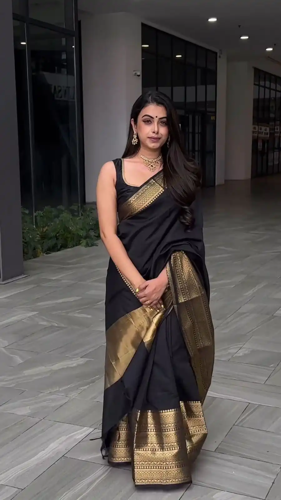 KP 5095 Black Color Jacquard With Designer Work All Over Saree . Exclusive Offer ₹1344. Delivery 4-6 Working Days. Shop now. | Designer Sarees, Embroidered Sarees, Sarees, Bollywood Sarees, Creative Sarees, Ethnic Saree, Modern Digital sarees, Party Wear Sarees