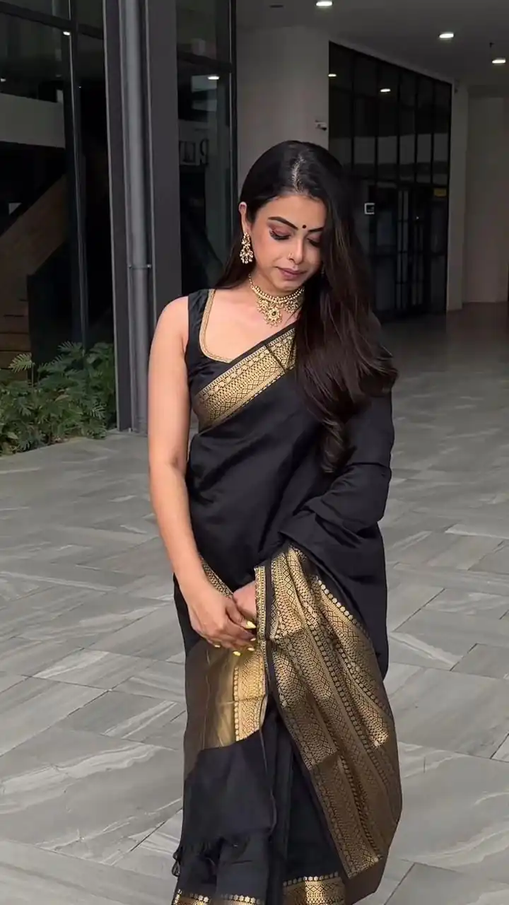 KP 5095 Black Color Jacquard With Designer Work All Over Saree . Exclusive Offer ₹1344. Delivery 4-6 Working Days. Shop now. | Designer Sarees, Embroidered Sarees, Sarees, Bollywood Sarees, Creative Sarees, Ethnic Saree, Modern Digital sarees, Party Wear Sarees