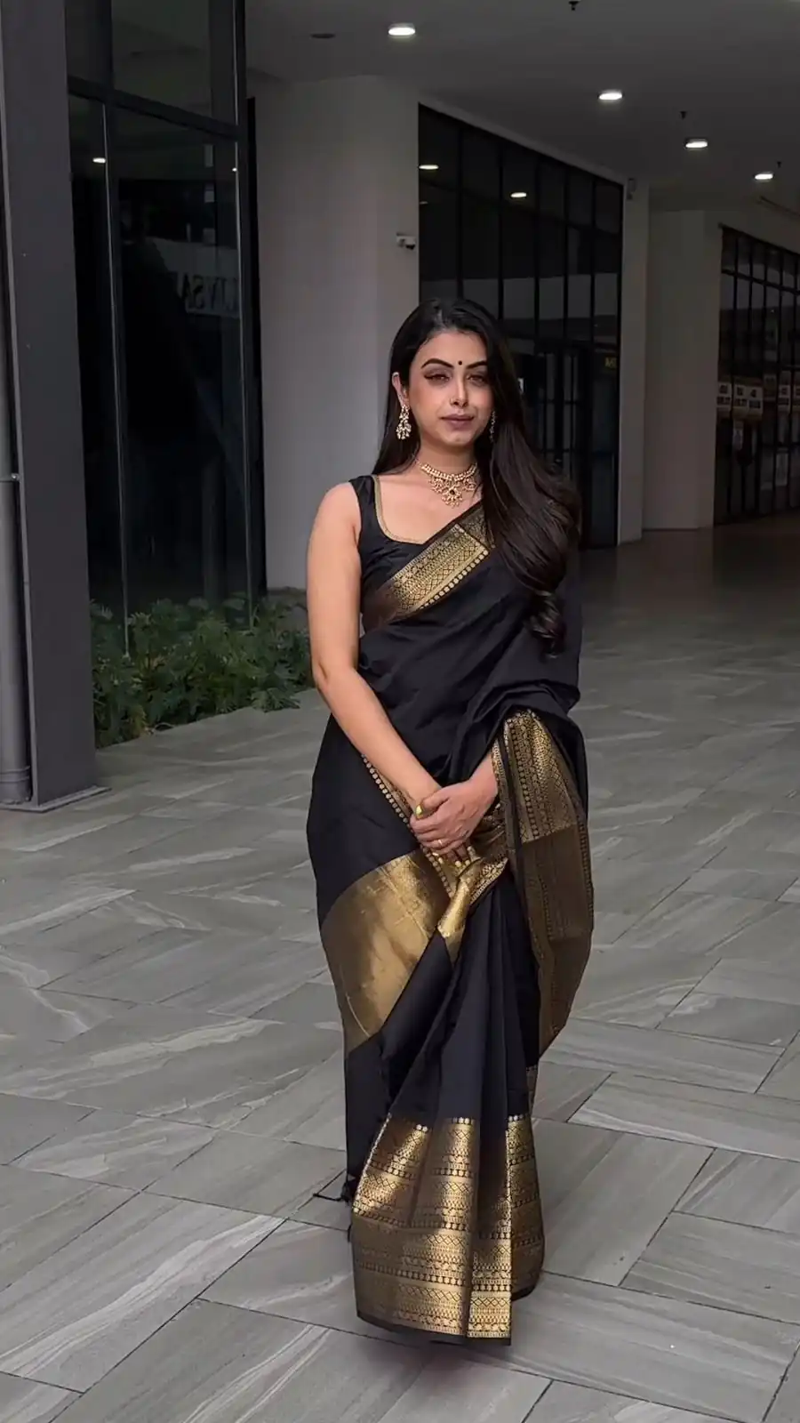 KP 5095 Black Color Jacquard With Designer Work All Over Saree . Exclusive Offer ₹1344. Delivery 4-6 Working Days. Shop now. | Designer Sarees, Embroidered Sarees, Sarees, Bollywood Sarees, Creative Sarees, Ethnic Saree, Modern Digital sarees, Party Wear Sarees