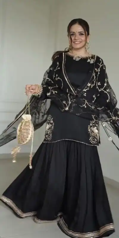 ZSR 3142 Black Pure Natural Crep With Embroidery Sequence Work Salwaar Suit Perfect for Wedding, Party, Bridal Wear, Pongal, Onam Best Price ₹1999 | Casual Suits, Jump Suits, Tops & Bottoms, Track Suits, Salwar suit, Creative suits, Designer Suits, Palazzo Suits, Party Wear Suits, Patiala Suits, Straight Suits, Trendy Wear