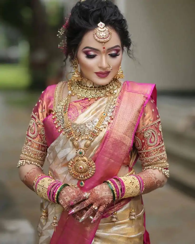 KP 5049 Cream Soft Lichi Silk Cloth With Lace Work & Lace Border Saree Best Price ₹1449. Delivery 4-6 Working Days. Shop now. | Designer Sarees, Embroidered Sarees, Sarees, Bollywood Sarees, Creative Sarees, Ethnic Saree, Modern Digital sarees, Party Wear Sarees