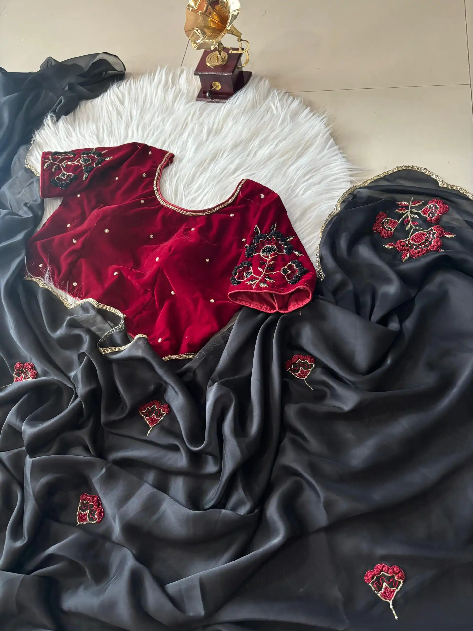 AC AZAELEA Dark Blue Rangoli Silk Lace Work & Resham Work Saree with . Exclusive Offer ₹2549. Delivery 4-6 Working Days. Shop now. | Designer Sarees, Embroidered Sarees, Sarees, Bollywood Sarees, Creative Sarees, Ethnic Saree, Modern Digital sarees, Party Wear Sarees