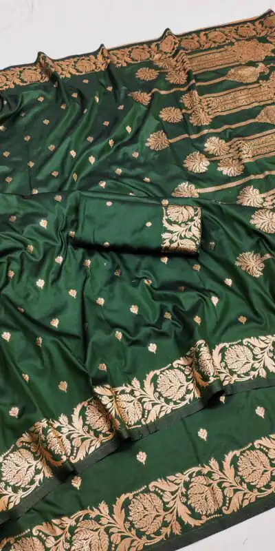 MB 171 Green Banarasi Silk Saree Perfect for Wedding, Party, Holi, Pongal, Pooja –. Festive Deal ₹1849. Delivery 4-6 Working Days. Shop now. | Designer Sarees, Embroidered Sarees, Sarees, Bollywood Sarees, Creative Sarees, Ethnic Saree, Modern Digital sarees, Party Wear Sarees