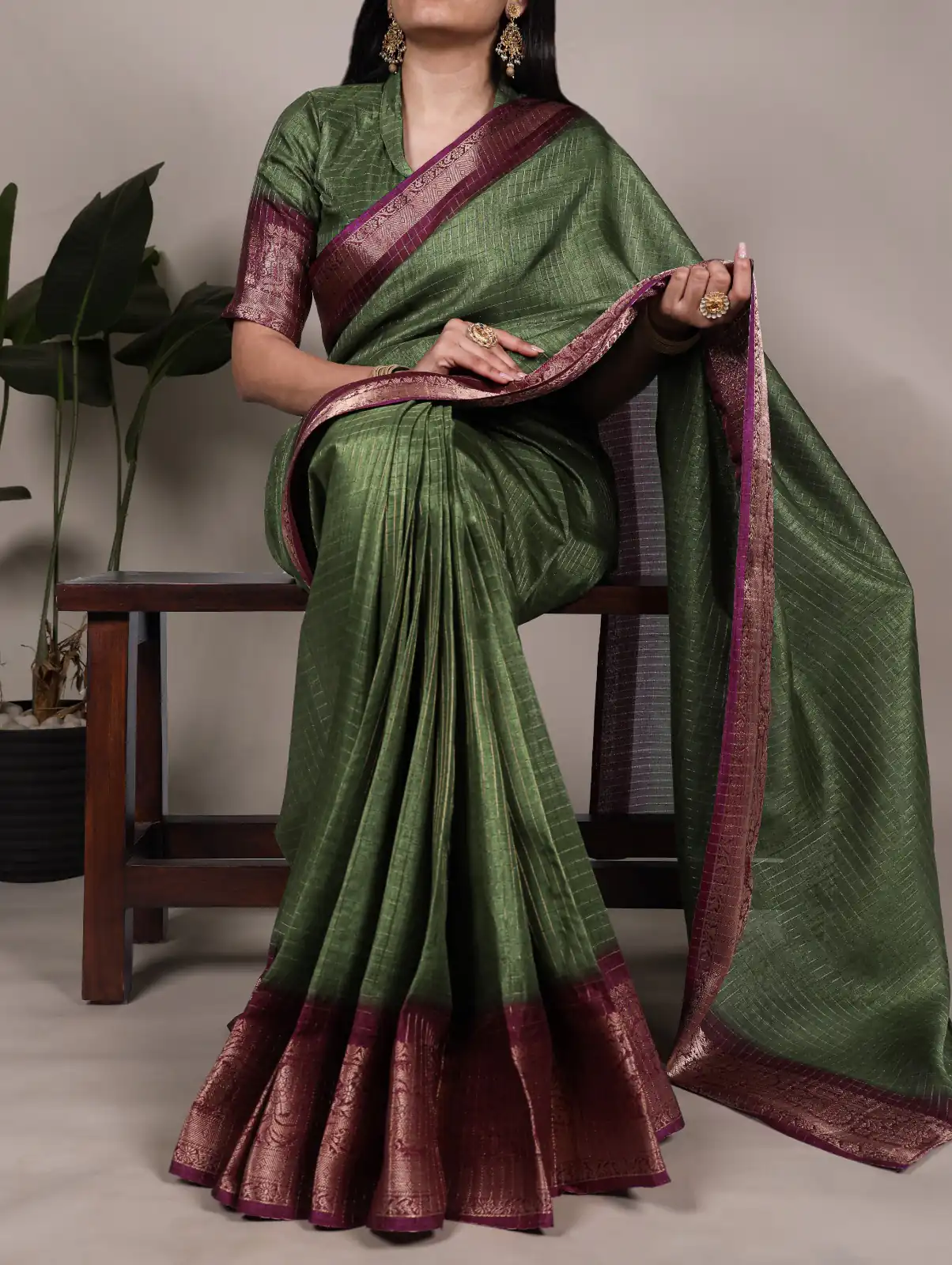 YNF 7906 Green Dola Chex with Zari Work Saree . Wedding, Party, Festive, Events Special Price ₹1599. Delivery 4-6 Working Days. Shop now. | Designer Sarees, Embroidered Sarees, Sarees, Bollywood Sarees, Creative Sarees, Ethnic Saree, Modern Digital sarees, Party Wear Sarees