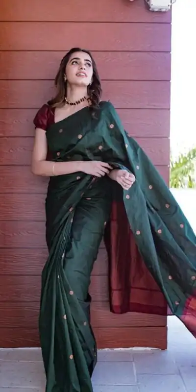 KP 5000 Green Soft Lichi Silk Saree with Designer Work. Wedding, Party, Festive, Events, Now at just ₹1249. Delivery 4-6 Working Days. Shop now. | Designer Sarees, Embroidered Sarees, Sarees, Bollywood Sarees, Creative Sarees, Ethnic Saree, Modern Digital sarees, Party Wear Sarees
