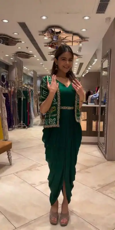 LG 2011 Green Printed Chinon Dhoti Suit Perfect for Wedding, Party, Family Gatherings, Lohri, Durga Puja . Get it for ₹1799. Delivery 4-6 Working Days | Jump Suits, Salwar suit, Casual Suits, Creative suits, Designer Suits, Palazzo Suits, Party Wear Suits, Patiala Suits, Straight Suits