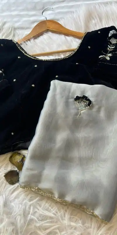 AC AZAELEA Light Grey Rangoli Silk Lace Work & Resham Work Saree with . Exclusive Offer ₹2549. Delivery 4-6 Working Days. Shop now. | Designer Sarees, Embroidered Sarees, Sarees, Bollywood Sarees, Creative Sarees, Ethnic Saree, Modern Digital sarees, Party Wear Sarees