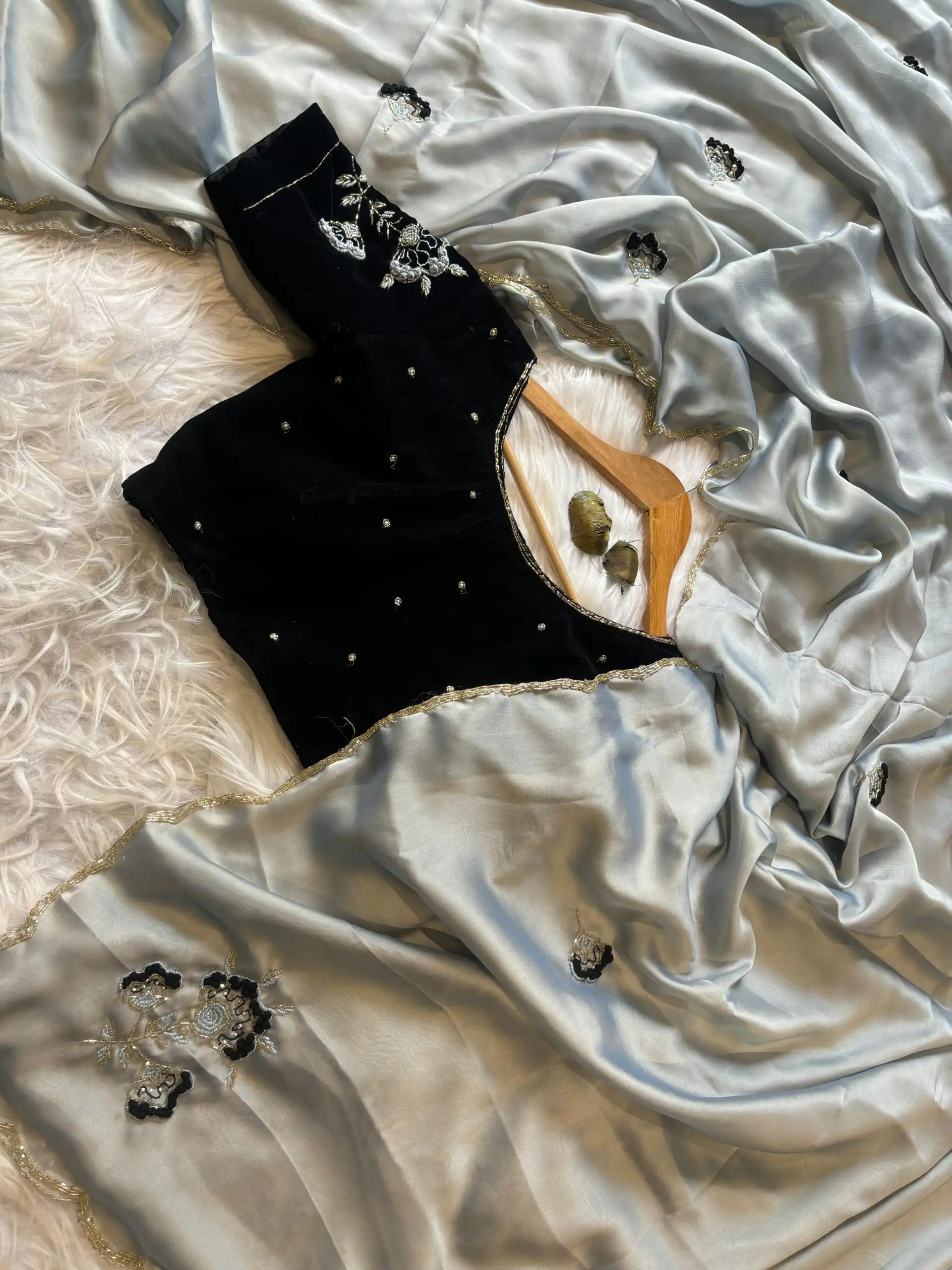 AC AZAELEA Light Grey Rangoli Silk Lace Work & Resham Work Saree with . Exclusive Offer ₹2549. Delivery 4-6 Working Days. Shop now. | Designer Sarees, Embroidered Sarees, Sarees, Bollywood Sarees, Creative Sarees, Ethnic Saree, Modern Digital sarees, Party Wear Sarees