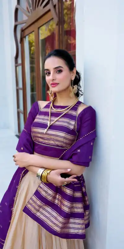 LNB 1908 Off White in Pure Chanderi Zari Work & Lace Work Lehenga Choli . Special Price ₹2099. Delivery 4-6 Working Days. Shop now. | Lehenga, Bollywood Lehenga, Creative Lehenga, Designer Lehenga, Embroidered Lehenga, Party Wear Lehenga