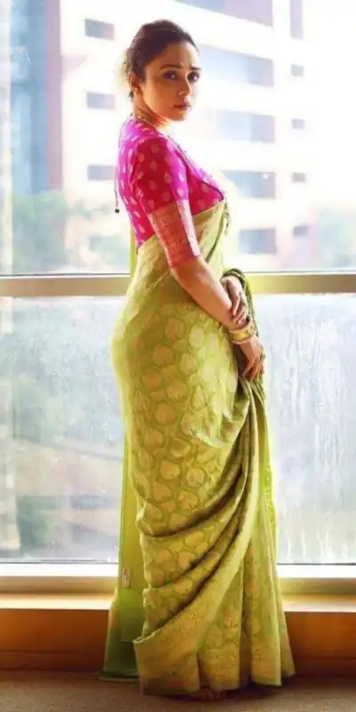 KP 5005 Parrot Green Soft Lichi Silk Cloth. Saree with Lace Border & Lace Work. Get it for ₹1399. Delivery 4-6 Working Days. Shop now. | Designer Sarees, Embroidered Sarees, Sarees, Bollywood Sarees, Creative Sarees, Ethnic Saree, Modern Digital sarees, Party Wear Sarees