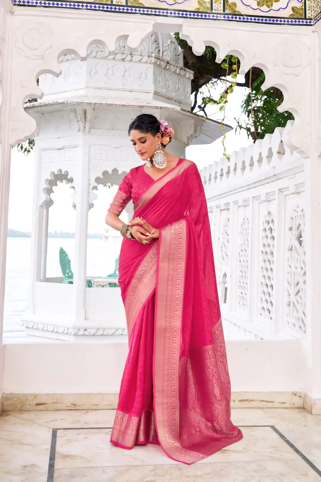 YNF 7902 Pink Color Chinon Printed With Zari Weaving Work Saree With Zari Work. Best Price ₹1549. Delivery 4-6 Working Days. Shop now. | Designer Sarees, Embroidered Sarees, Sarees, Bollywood Sarees, Creative Sarees, Ethnic Saree, Modern Digital sarees, Party Wear Sarees