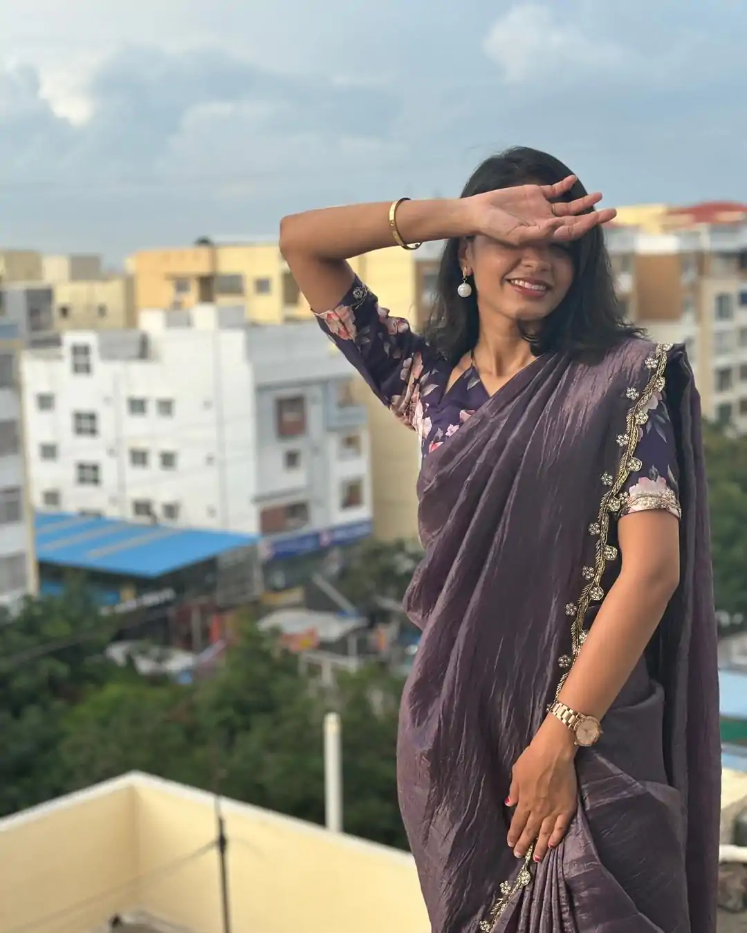 AC Gold Crush Purple Gold Crush with Lace Border & Lace Work Saree . Festive Deal ₹2599. Delivery 4-6 Working Days. Shop now. | Designer Sarees, Embroidered Sarees, Sarees, Bollywood Sarees, Creative Sarees, Ethnic Saree, Modern Digital sarees, Party Wear Sarees