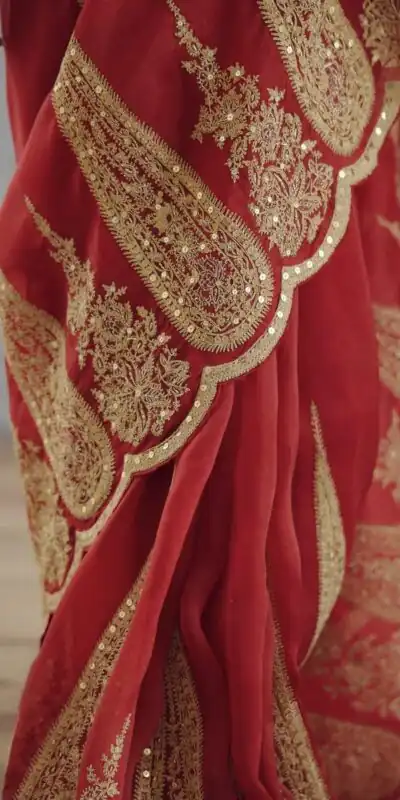 DF Queen Red Organza Tissue Saree with Sequins Work & Embroidery. Festive Deal ₹2499. Delivery 4-6 Working Days. Shop now. | Designer Sarees, Embroidered Sarees, Sarees, Bollywood Sarees, Creative Sarees, Ethnic Saree, Modern Digital sarees, Party Wear Sarees