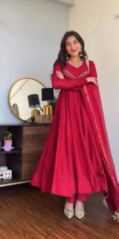 VLM 238 Red in Star Georgette. Lace Work Gown Wedding, Party, Festive, Events at ₹1999 only. Delivery 4-6 Working Days. Shop now. | Gowns, Bollywood Gowns, Creative Gowns, Designer Gowns, Embroidered Gowns, Party Wear Gowns