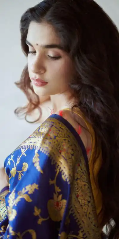 KP 1029 Royal Blue Soft Banarsari Silk Saree Perfect for Wedding, Party, Lohri, Eid, Reception – . Available at ₹1549 only. Delivery 4-6 Working | Designer Sarees, Embroidered Sarees, Sarees, Bollywood Sarees, Creative Sarees, Ethnic Saree, Modern Digital sarees, Party Wear Sarees