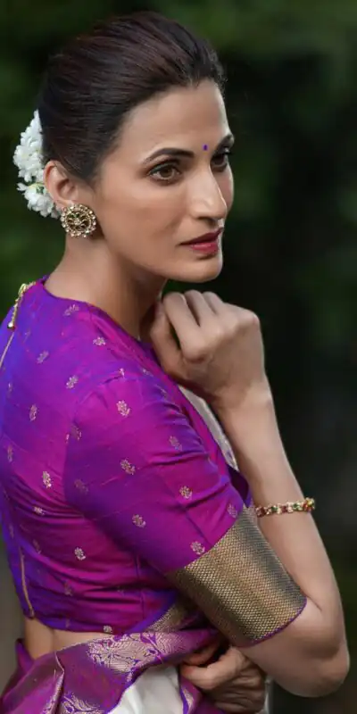 KP 6071 White Color Soft Lichi Silk Cloth Saree With Lace Border & Lace Work. Get it for ₹1449. Delivery 4-6 Working Days. Shop now. | Designer Sarees, Embroidered Sarees, Sarees, Bollywood Sarees, Creative Sarees, Ethnic Saree, Modern Digital sarees, Party Wear Sarees