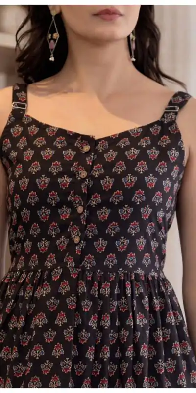 INLI Coral Black Color Cotton With Printed Designer Work Gown . Wedding, Party, Festive, Events, Grab it for ₹1449. Delivery 4-6 Working Days. Shop now. | Gowns, Bollywood Gowns, Creative Gowns, Designer Gowns, Embroidered Gowns, Party Wear Gowns