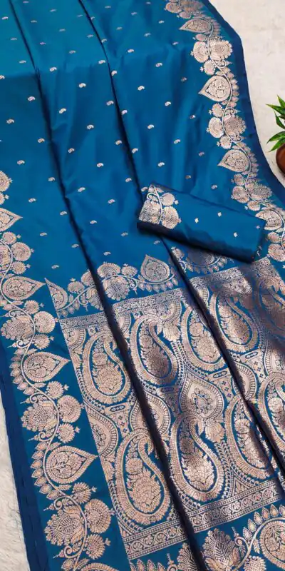 MB 142 Blue Banarasi Silk with Zari Work & Lace Work Saree . Affordable Price ₹1899. Delivery 4-6 Working Days. Shop now. | Designer Sarees, Embroidered Sarees, Sarees, Bollywood Sarees, Creative Sarees, Ethnic Saree, Modern Digital sarees, Party Wear Sarees