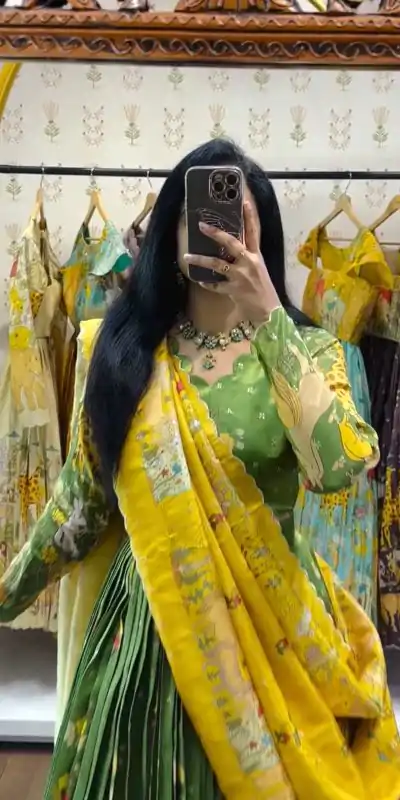 PC 539 Green Color Cotton Lehenga Choli with Kalamkari Print. Exclusive Offer ₹2049. Delivery 4-6 Working Days. Shop now. | Lehenga, Bollywood Lehenga, Creative Lehenga, Designer Lehenga, Embroidered Lehenga, Party Wear Lehenga