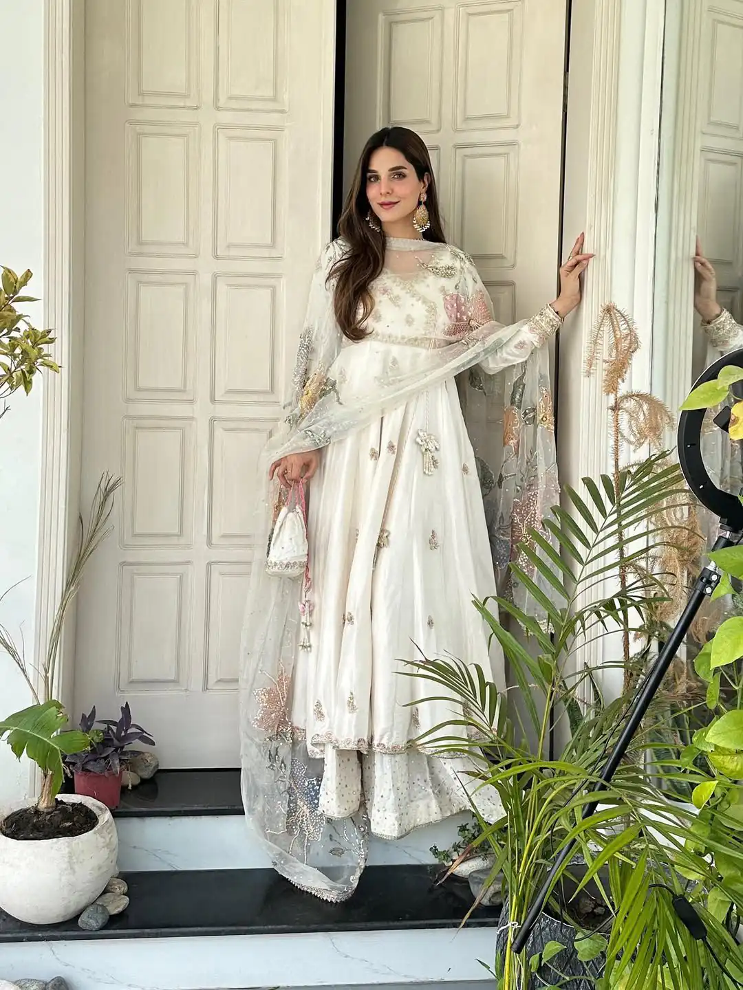 LG 2018 Off White Chinon Gown Perfect for Wedding, Party, Makar Sankranti, Anniversary, Ethnic Day – . Grab it for ₹2399. Delivery 4-6 Working Day | Gowns, Bollywood Gowns, Creative Gowns, Designer Gowns, Embroidered Gowns, Party Wear Gowns