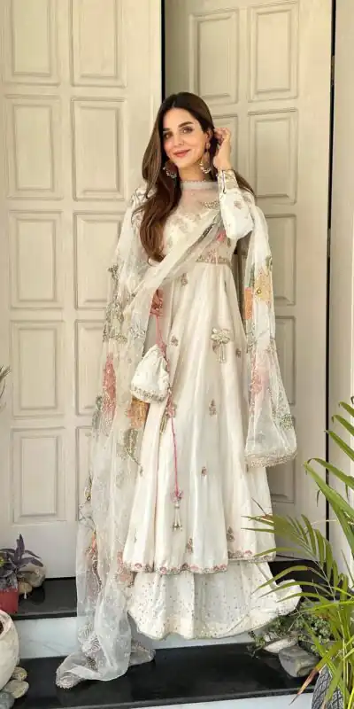 LG 2018 Off White Chinon Gown Perfect for Wedding, Party, Makar Sankranti, Anniversary, Ethnic Day – . Grab it for ₹2399. Delivery 4-6 Working Day | Gowns, Bollywood Gowns, Creative Gowns, Designer Gowns, Embroidered Gowns, Party Wear Gowns