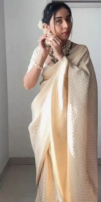 KPR 176 Off White Soft Lichi Silk Saree Perfect for Wedding, Party, Family Gatherings, Baisakhi, Holi – . Now at just ₹1499. Delivery 4-6 Working | Designer Sarees, Embroidered Sarees, Sarees, Bollywood Sarees, Creative Sarees, Ethnic Saree, Modern Digital sarees, Party Wear Sarees