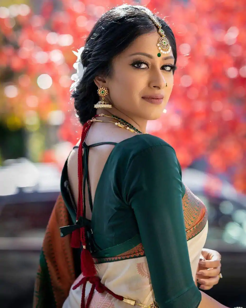 KP 5003 Off White Soft Lichi Silk Saree Perfect for Wedding, Party, Family Gatherings, Pooja, Sangeet – . Best Price ₹1449. Delivery 4-6 Working D | Designer Sarees, Embroidered Sarees, Sarees, Bollywood Sarees, Creative Sarees, Ethnic Saree, Modern Digital sarees, Party Wear Sarees