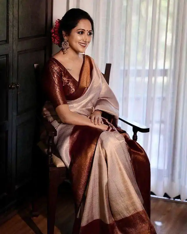 KPR 143 Off White Color Soft Lichi Silk with Designer Work Saree . Special Price ₹1449. Delivery 4-6 Working Days. Shop now. | Designer Sarees, Embroidered Sarees, Sarees, Bollywood Sarees, Creative Sarees, Ethnic Saree, Modern Digital sarees, Party Wear Sarees