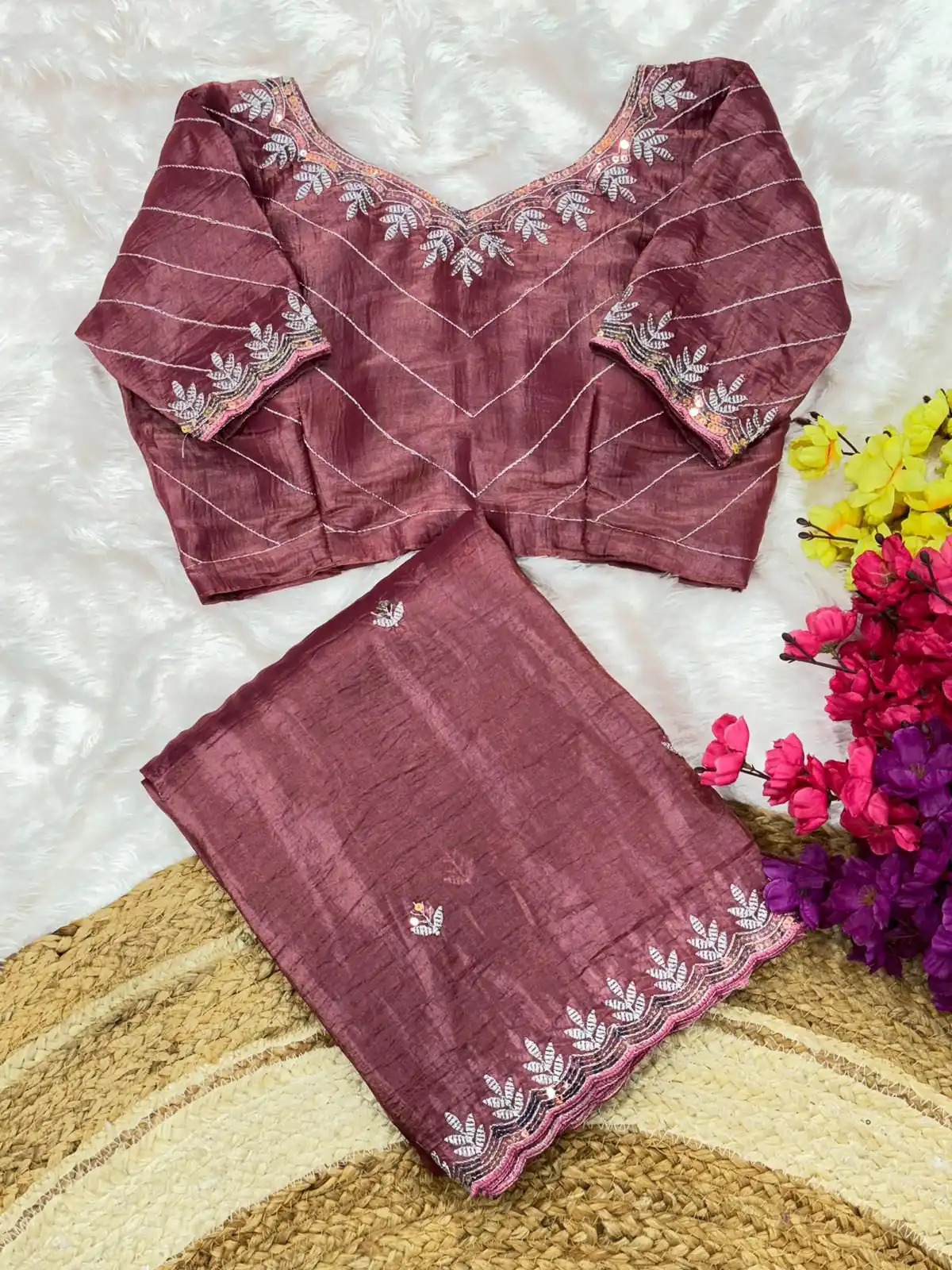 AC COCKTAIL Onion Gold Crush Saree Perfect for Wedding, Party, Engagement, Cultural Events, Pongal – . Available at ₹2149 only. Delivery 4-6 Working Day | Designer Sarees, Embroidered Sarees, Sarees, Bollywood Sarees, Creative Sarees, Ethnic Saree, Modern Digital sarees, Party Wear Sarees