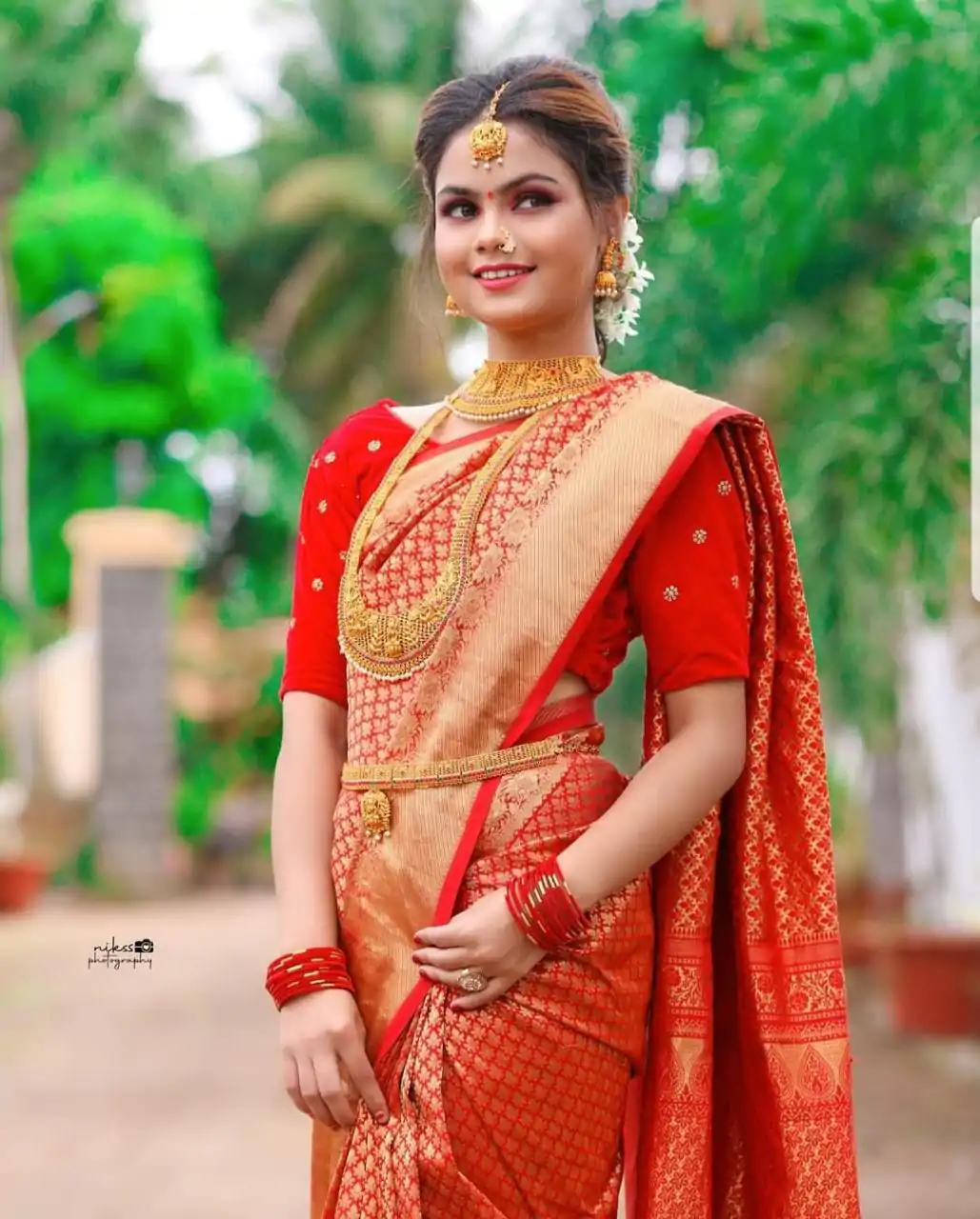 KP 3069 Red Soft Lichi Silk Saree with Lace Border & Lace Work. Affordable Price ₹1399. Delivery 4-6 Working Days. Shop now. | Designer Sarees, Embroidered Sarees, Sarees, Bollywood Sarees, Creative Sarees, Ethnic Saree, Modern Digital sarees, Party Wear Sarees