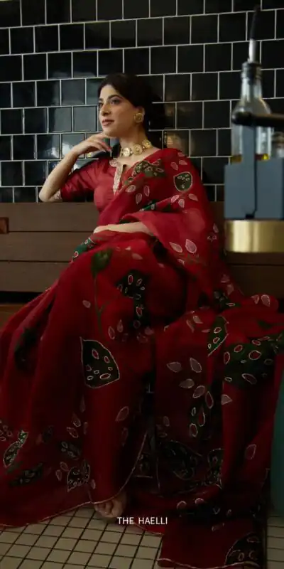 AC ZOYA Red in Color Soft Organza Designer Work Saree . Wedding, Party, Festive, Events, Best Price ₹2399. Delivery 4-6 Working Days. Shop now. | Designer Sarees, Embroidered Sarees, Sarees, Bollywood Sarees, Creative Sarees, Ethnic Saree, Modern Digital sarees, Party Wear Sarees