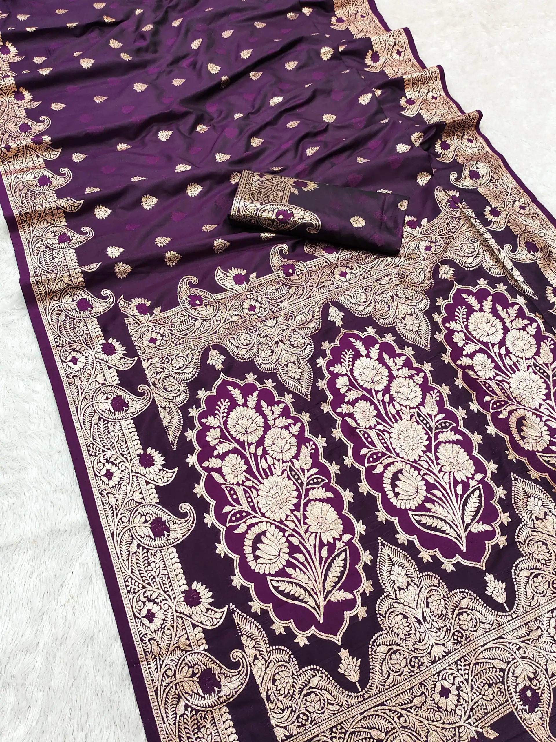 MB 43 Royal Purple Color Banarasi silk Saree with Lace Work & Zari Work. Wedding, Party, Festive Grab it for ₹1899. Delivery 4-6 Working Days. Shop now. | Designer Sarees, Embroidered Sarees, Sarees, Bollywood Sarees, Creative Sarees, Ethnic Saree, Modern Digital sarees, Party Wear Sarees