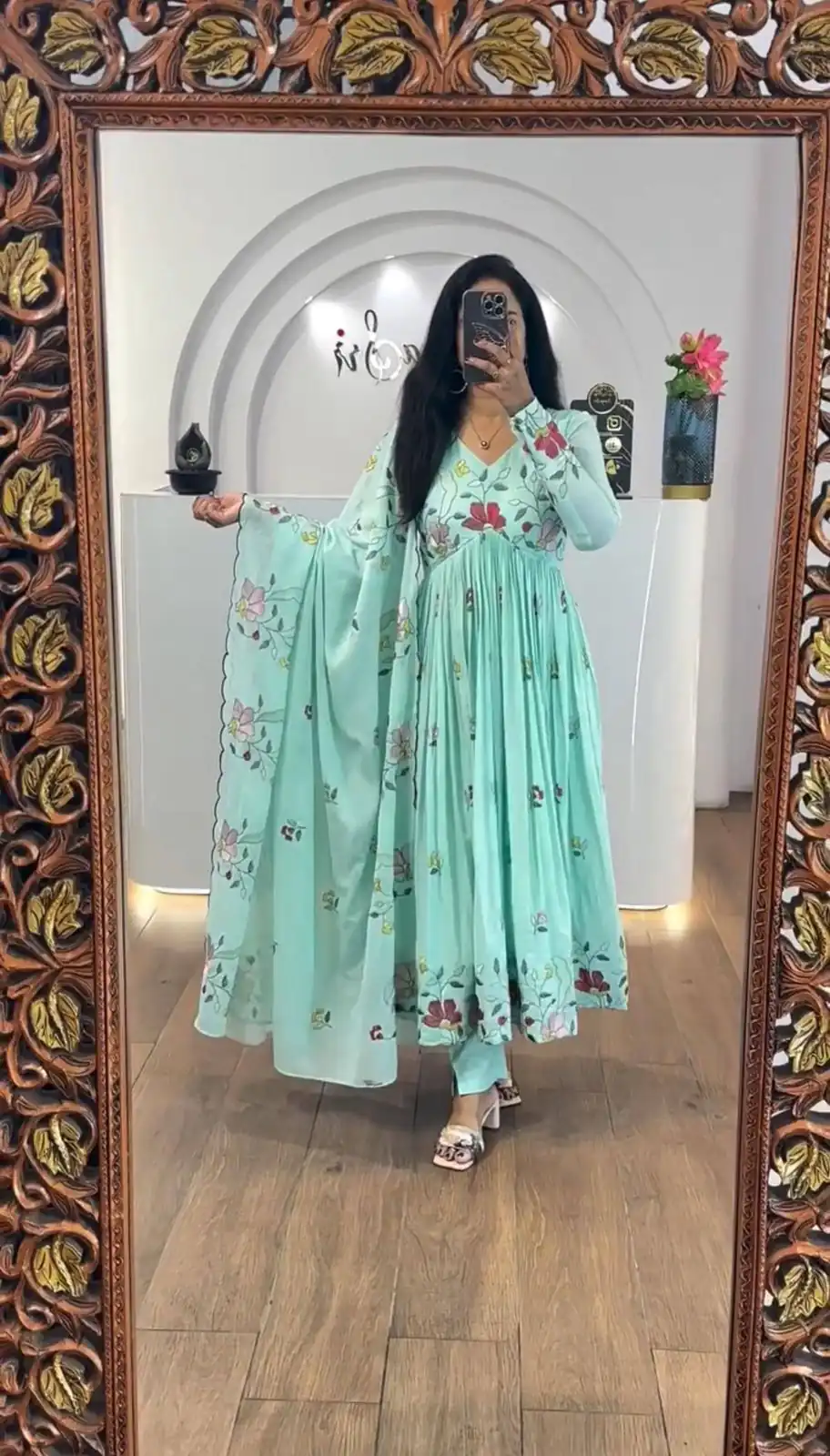 PC 528 Sea Green Fox Georgette Gown Perfect for Wedding, Party, Baby Shower, Lohri, Pongal – . Available at ₹2049 only. Delivery 4-6 Working Days. Shop n | Jump Suits, Salwar suit, Casual Suits, Creative suits, Designer Suits, Palazzo Suits, Party Wear Suits, Patiala Suits, Straight Suits