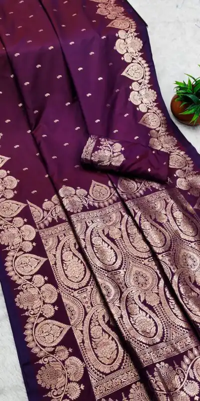 MB 142 Wine Banarasi Silk with Zari Work & Lace Work Saree . Affordable Price ₹1899. Delivery 4-6 Working Days. Shop now. | Designer Sarees, Embroidered Sarees, Sarees, Bollywood Sarees, Creative Sarees, Ethnic Saree, Modern Digital sarees, Party Wear Sarees